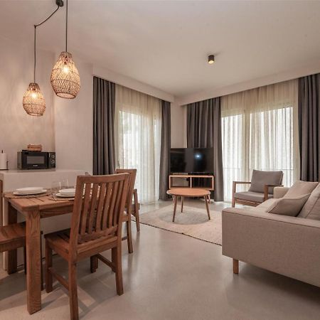 פאטהיה Gizz Suites City מראה חיצוני תמונה